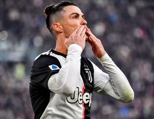 Messi, Neymar ve Mesut Özil çok üzülecek! Cristiano Ronaldo orada da zirvede...