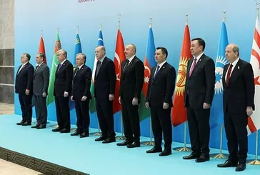 Türk dünyası tek yürek