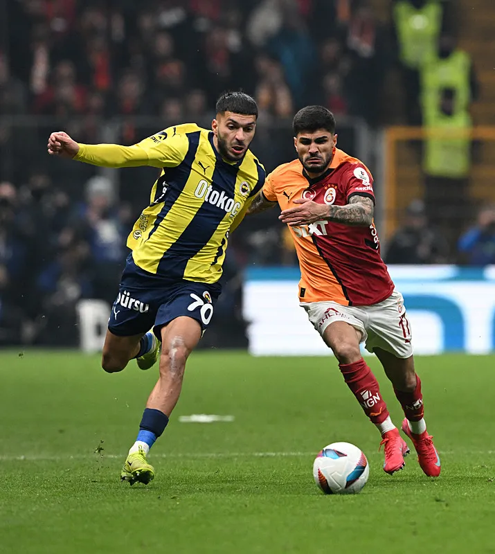 Galatasaray'dan şaşırtan transfer! Orta sahanın yeni yıldızı olacak - 8