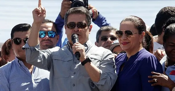 Honduras Devlet Başkanı Hernandez ve eşinin koronavirüs testi pozitif çıktı