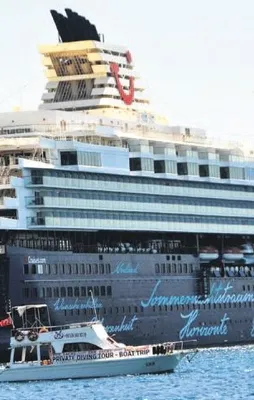 ‘Mein Schiff 2’ Bodrum’da