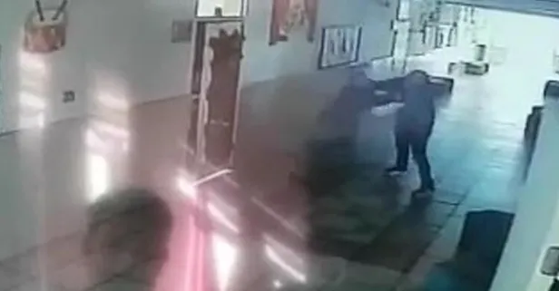 Bursa’da öğretmene dayak