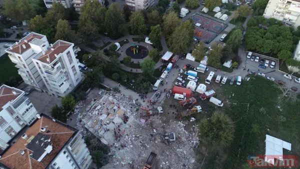 İzmir Seferihisar'da meydana gelen depremin yarattığı yıkım sabah havadan görüntülendi - 12