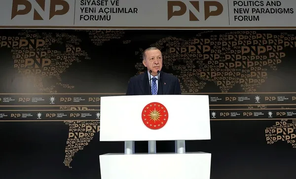 baskan-erdogandan-21-yuzyilda-siyaset-ve-yeni-acilimlar-forumunda-onemli-aciklamalar-1667639968134.jpeg Başkan Erdoğan'dan Türkiye Yüzyılı çağrısı: Vatandaşlarımızı davet ediyorum-3