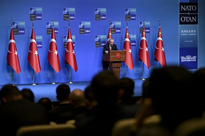 kulliyeden-dunyaya-f-35-mesaji-baskan-erdogan-bizi-izlemeye-devam-edin-1783534951031.jpeg Külliye'den dünyaya F-35 mesajı! Başkan Erdoğan: Bizi izlemeye devam edin-9