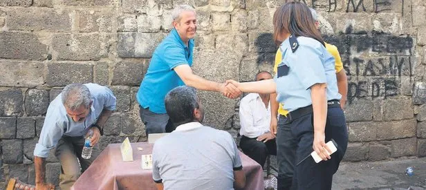 Sur’da çiçek açtı