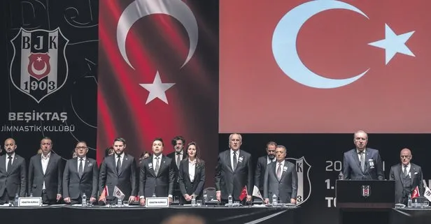 Beşiktaş Kulübü Başkanı Ahmet Nur Çebi, Divan Kurulu’nda açıklamalarda bulundu