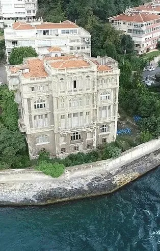 Tophane Müşiri Zeki Paşa Yalısı 550 milyon TL'ye satışa çıkarıldı