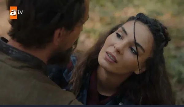 batugadan-akkiza-ilan-i-ask-destana-damga-vuran-sahne-sana-olan-sevgim-sonsuzluga-kadar-muhurlenecek-1652814281572.jpg Batuga’dan Akkız’a ilan-ı aşk! Destan’a damga vuran sahne: “Sana olan sevgim sonsuzluğa kadar mühürlenecek”-6