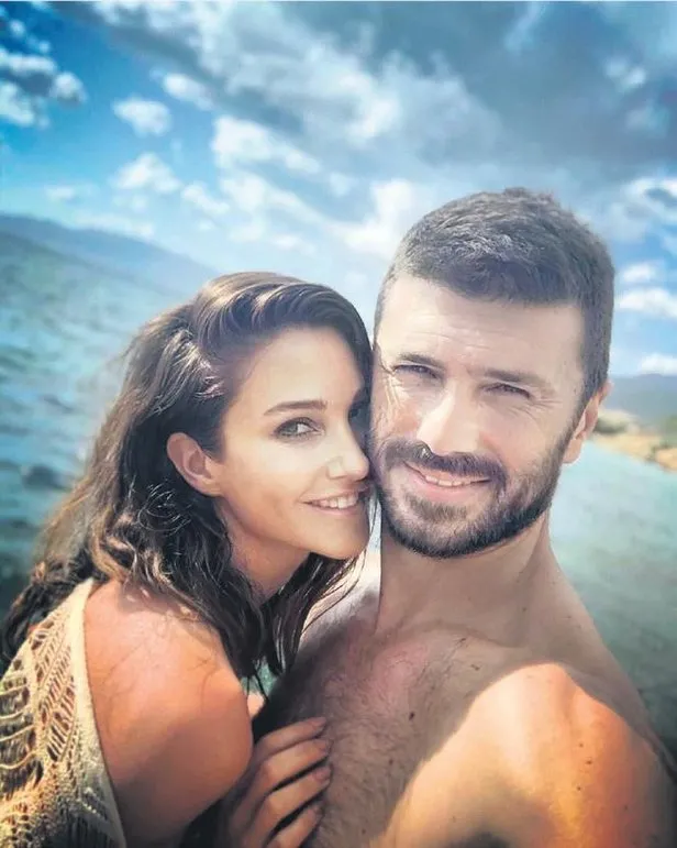 guzel oyuncu rojda demirer aski ulas kiyak la poz verdi takipcileri david beckham a benzetti takvim