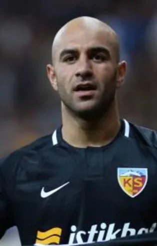 Aymen Abdennour Katar’da