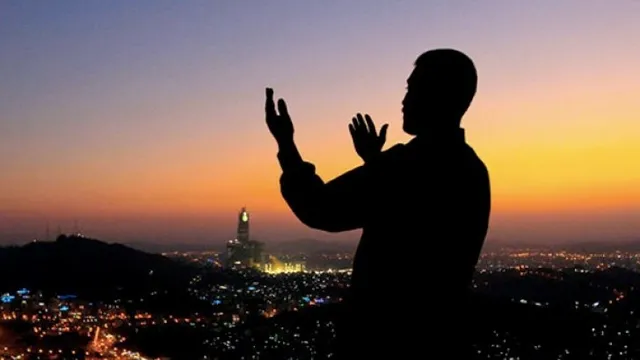 Peygamber Efendimizin Kadir Gecesi duası - Kadir Gecesi okunacak dua - HZ Muhammed (sav) duaları Türkçe anlamı-3