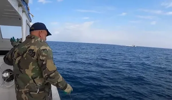 turkiye-onu-konusmustu-ilker-reis-yunan-tacizini-goruntuledi-geldikleri-gibi-gittiler-1647845055388.jpeg Türkiye onu konuşmuştu! İlker Reis yine Yunanları geri püskürttü: Geldikleri gibi gittiler-4