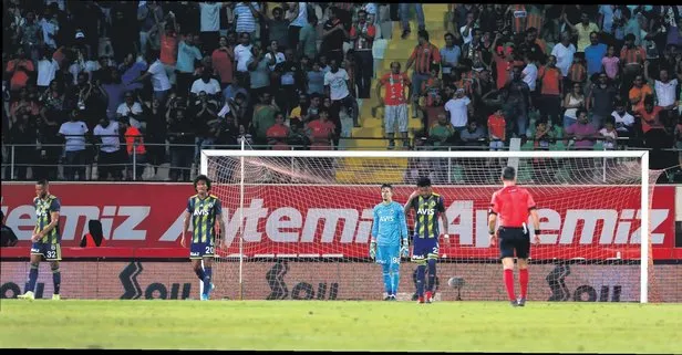 Alanyaspor - Fenerbahçe maçında kural hatısı tartışması