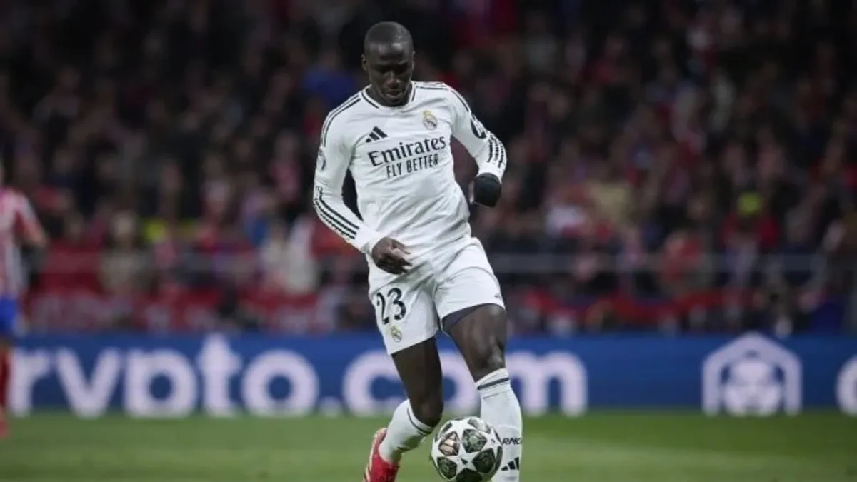 Real Madrid Ferland Mendy'i zararına satıyor