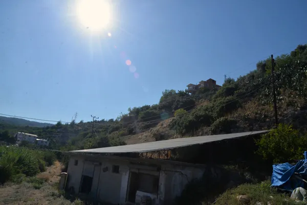 ayda-10-bin-tl-tasarruf-sagliyor-mersin-mezitli-bozon-koyunde-koyluler-gunes-panelleri-kurdu-1629705482794.jpg Ayda 10 bin TL tasarruf sağlıyor! Mersin Mezitli Bozon köyünde köylüler güneş panelleri kurdu-2