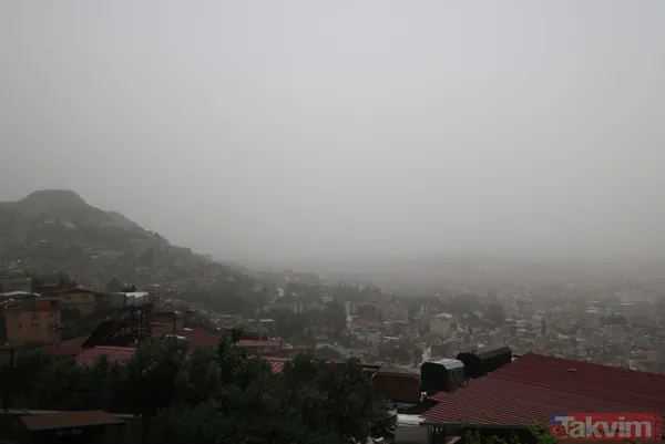 Türkiye'de toz bulutu kabusu etkisini gösterdi! Göz gözü görmedi araçlar çamura bulandı! Kritik uyarı: Maskesiz çıkmayın - 16