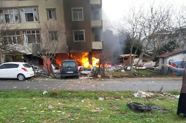 İstanbul'da korkutan patlama! Yaralılar var