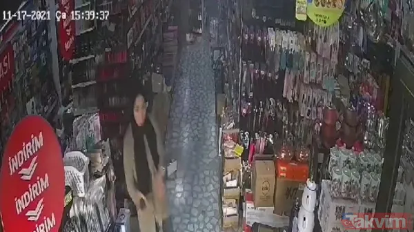 Düzce'deki depremde panik anları! Korkudan bayılan kadın saniye saniye kameralarda - 5