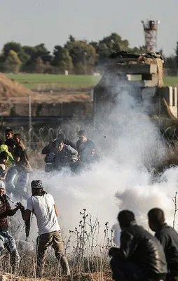 İşgalci İsrail'den Gazze'ye saldırı