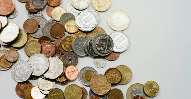 DÖVİZ KURU CANLI: Bugün Dolar ve Euro kaç lira?