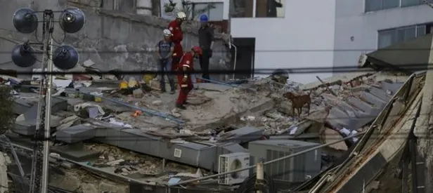 Meksika'yı deprem vurdu! Feci görüntüler geliyor...