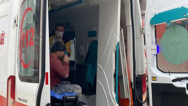 son-dakika-istanbul-avcilarda-insaatta-gocuk-enkaz-altinda-kalanlar-var-1641814655200.jpg SON DAKİKA: İstanbul Avcılar'da inşaatta göçük! Enkaz altında kalanlar var-2