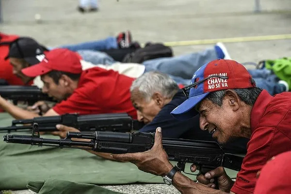 Venezuela'da 900 bin kişilik dev tatbikat-4