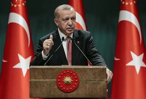 dirilis-ayasofya-1595889055961.jpeg Başkan Erdoğan'dan dünyaya net mesaj: Kimsenin bayrağımıza, vatanımıza el uzatmasına izin vermeyeceğiz-4