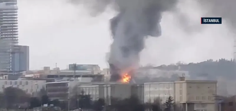 son-dakika-istanbul-teknik-universitesi-itu-ayazaga-kampusunde-yangin-1709703800878.jpeg İstanbul Teknik Üniversitesi (İTÜ) Ayazağa kampüsündeki yangın kontrol altına alındı! Valilik duyurdu... Soruşturma başlatıldı-2