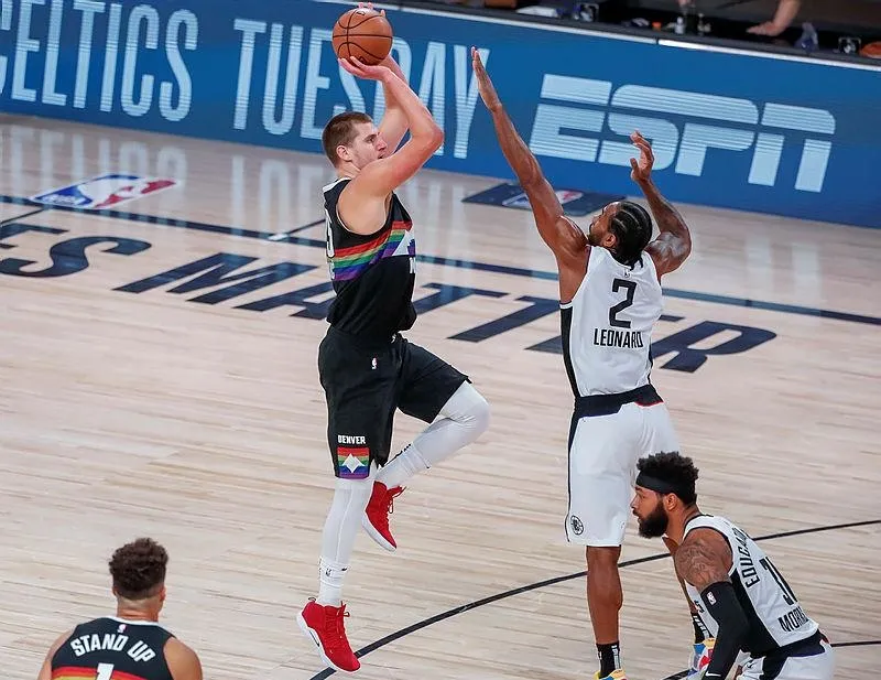 Denver seriyi eşitledi