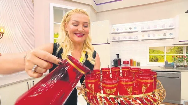 Zahide Yetiş elleriyle şerbet yaptı! Tarif ise Emine Erdoğan'dan-1