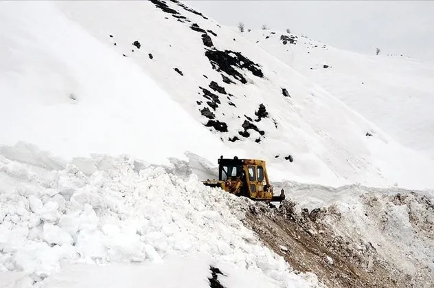HAVA DURUMU | Meteorolojiden o illere çığ uyarısı! | 23 Şubat İstanbul'da hava nasıl olacak?