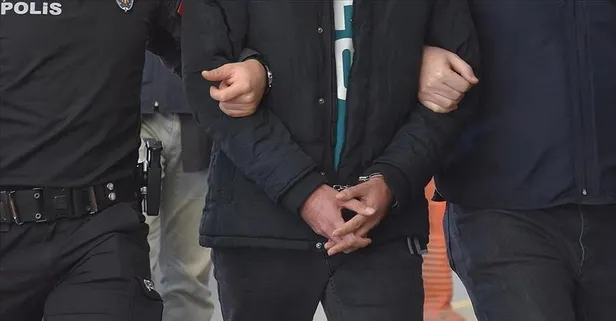 İzmir'de firari FETÖ'cülere operasyon: Meslekten ihraç Yargıtay üyesi yakalandı!