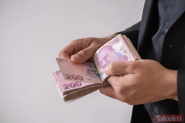 Adım 1: E-Devlet'e Giriş Yapın Bağ-Kur Emeklileri, İlk Olarak E-Devlet Sistemi Üzerinden Giriş Yapmalıdır. Ardından, Arama Kısmına "4B Emekli Aylığı" Yazıp...