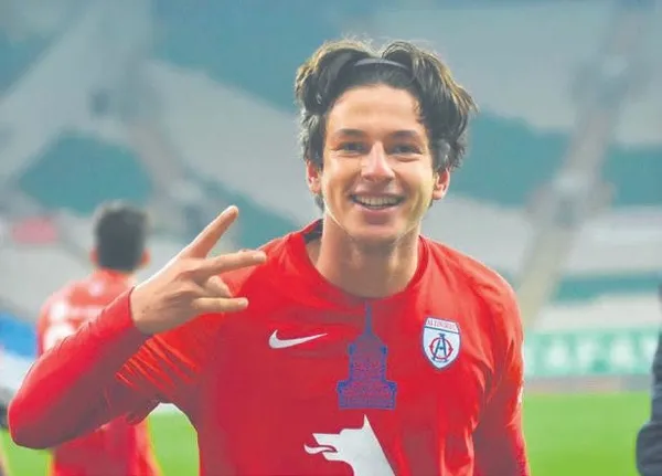 Fenerbahçe'de Ali Koç Enis Destan ve Burak İnce için devrede-1