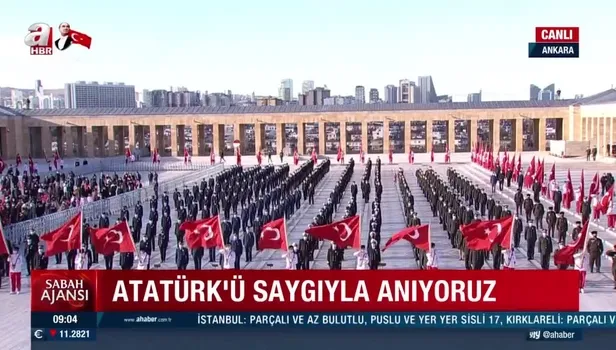 09:05'te hayat durdu! Devlet erkanı Anıtkabir'de!