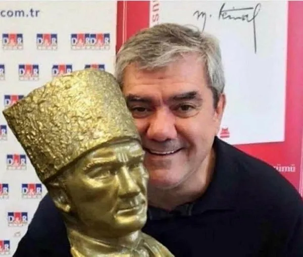 kopyala-yapistir-yilmaz-1591742736876.jpeg Milleti kandırmaktan yılmadı! Sözcü yazarı Yılmaz Özdil'in köşe yazılarının eski olduğu ortaya çıktı-2