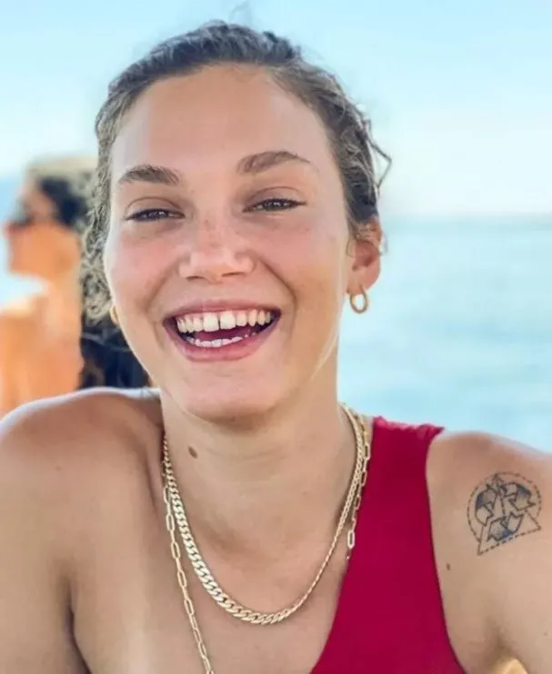 Masumlar Apartanı'nda İnci'nin yeri çabuk doldu pabucunu şimdiden dama attı! Farah Zeynep Abdullah gitti Melisa Şenolsun geldi-7
