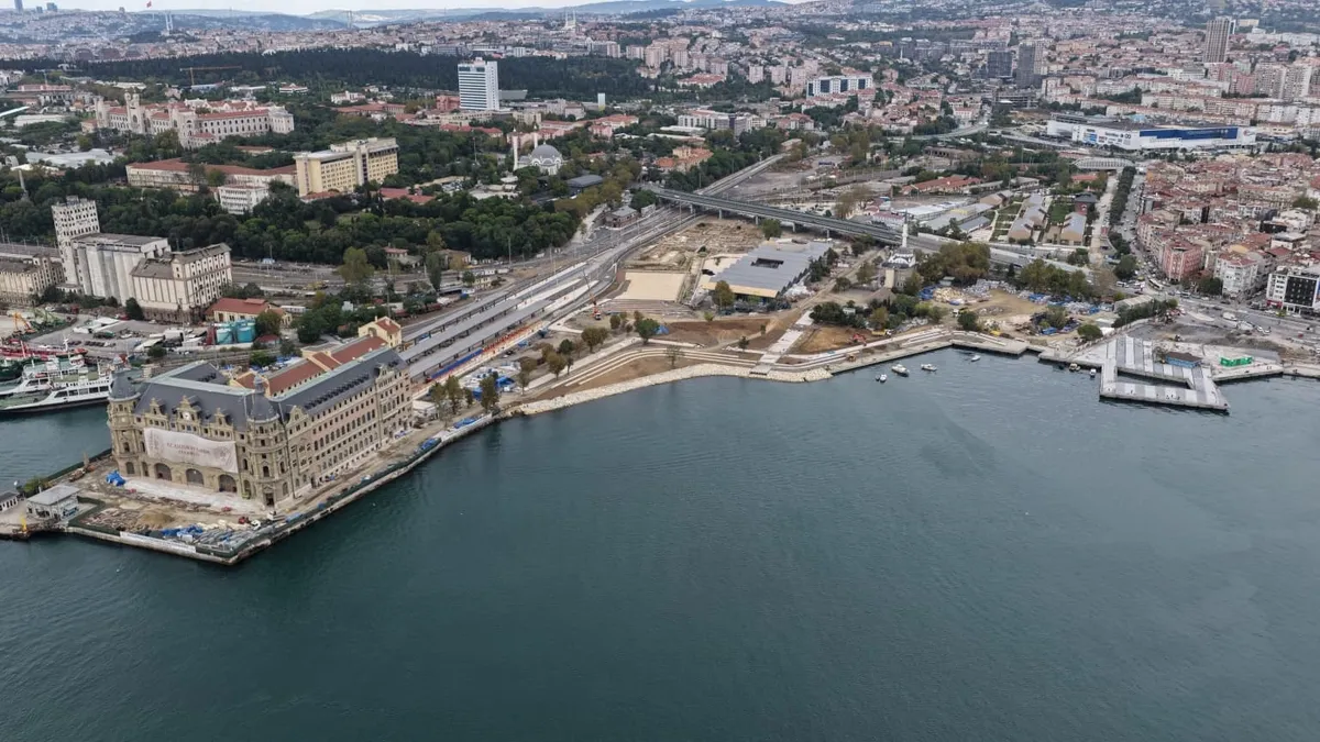 1790148492076.jpeg Haydarpaşa Tren Garı'nda 1909'dan bu yana en kapsamlı restorasyon: İlk etap için hedef 2027!-2