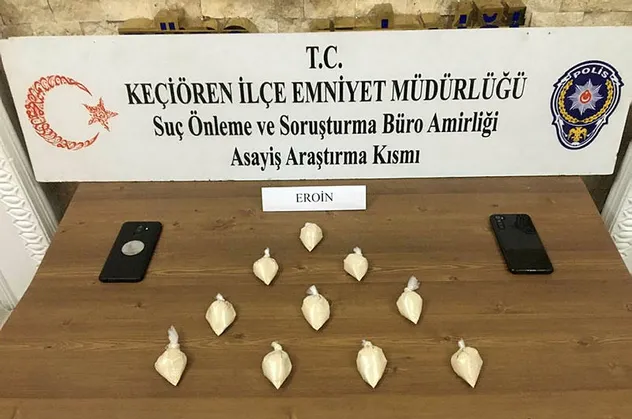 Ankara'da uyuşturucu operasyonu: 3 gözaltı