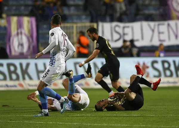 Trabzsonpor deplasmanda Osmanlıspor'la 3-3 berabere kaldı-1