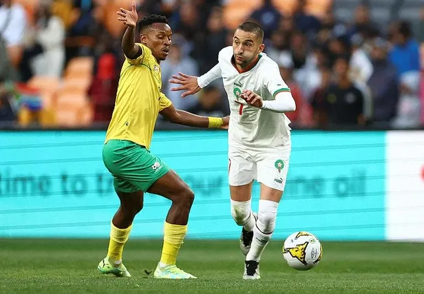 erden-timur-yeni-transferin-ipuclarini-verdi-stopere-surpriz-hollandali-1692354949020.jpeg Galatasaray'da savunmaya sürpriz Hollandalı! Erden Timur yeni transferin ipuçlarını verdi!-2