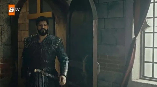 kurulus-osmanin-88-bolumune-damga-vuran-sahne-osman-bey-ve-alpleri-inhisar-kalesinin-fethetti-1648673448740.jpg Kuruluş Osman’ın 88. bölümüne damga vuran sahne: Osman Bey ve Alpleri İnhisar Kalesi’nin fethetti!-7