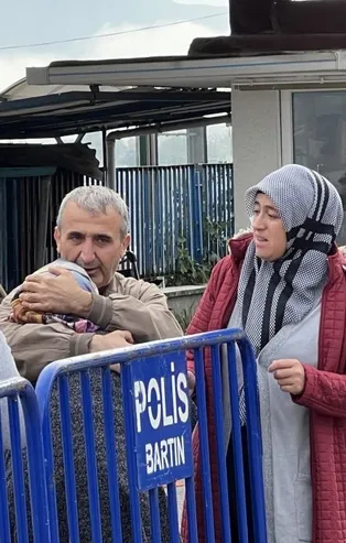Bartın’da acı gün! Yakınlarını bekleyen vatandaşlar konuştu: "Yakınımızın emekliliğine 1 yıl vardı"