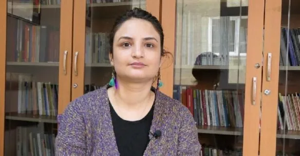 Teröristbaşı Abdullah Öcalan'a sözde saygı duruşu yapan DBP Diyarbakır İl Başkanı Seval Gülmez gözaltına alındı