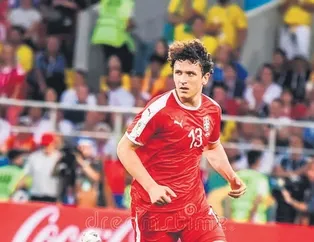 Ismael’in gözü Veljkovic’de