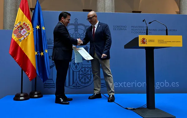 Son dakika: Türkiye'den asrın felaketinde yardıma koşan İspanyol ekibe sivil liyakat nişanı-5