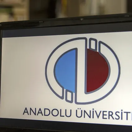 AÖF yaz okulu yönetmeliği Resmi Gazete’de: Tek sınav sistemi, mazeret hakkı ve yeni kurallar