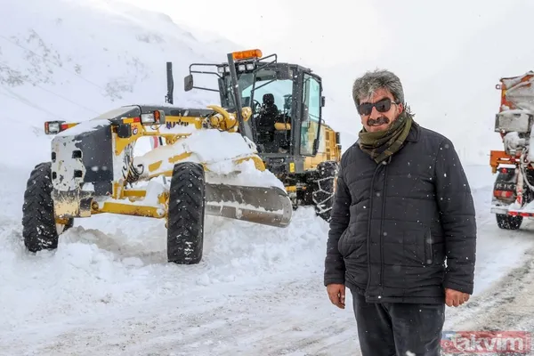 Geçtiğimiz yıl Türkiye'de 2 metre ile en yüksek kar kalığının ölçüldüğü Van-Bahçesaray yolunda amansız mücadele - 37